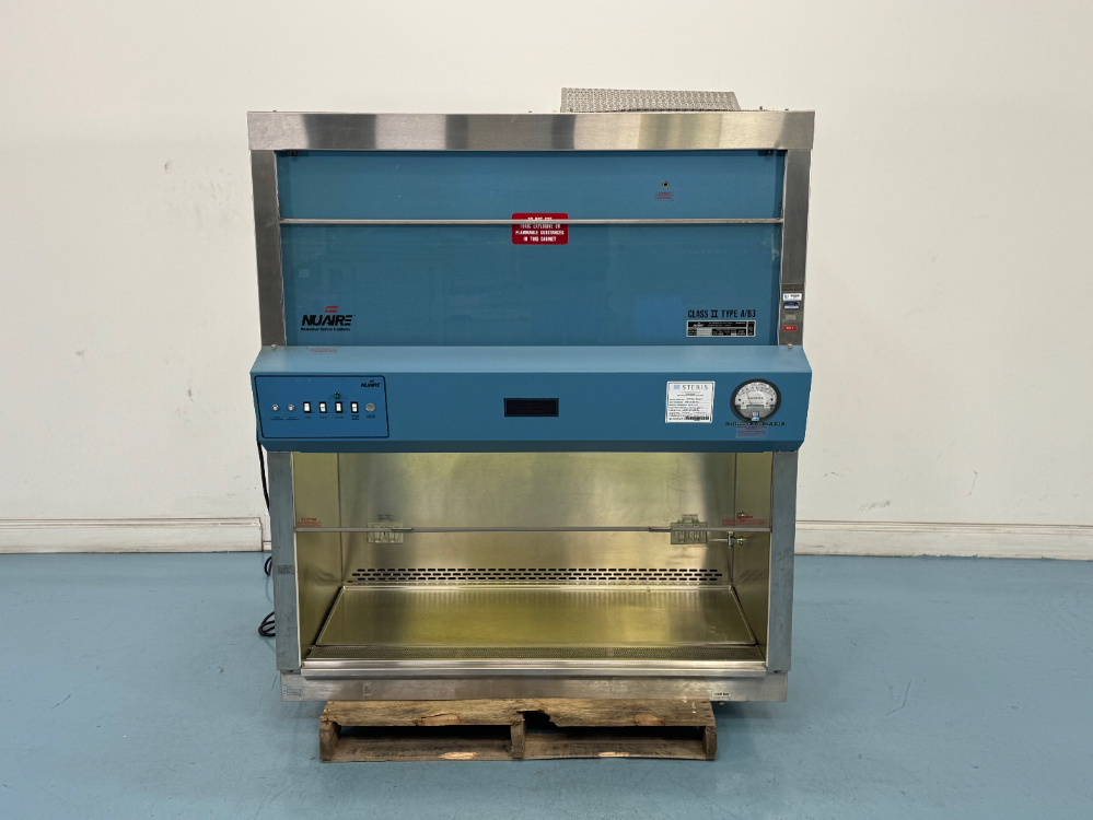 Image of Nuaire Class II Type A/B3 4' BioSafety Cabinet